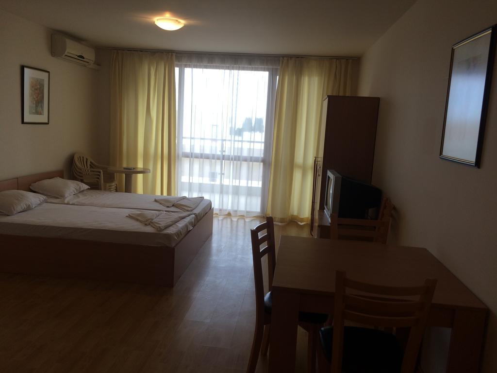 Panorama Beach Apartments Nesebar Rom bilde